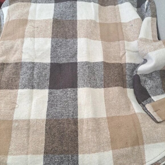 Fantaslook Women’s Plaid Button-Up Shirt Jacket – Beige Brown Check (Size S) - Picture 4 of 7